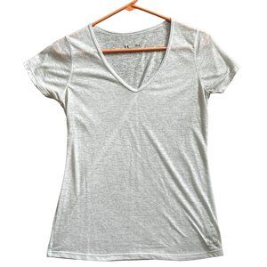 Under armor heat gear white V-neck short sleeve T-shirt small 1502